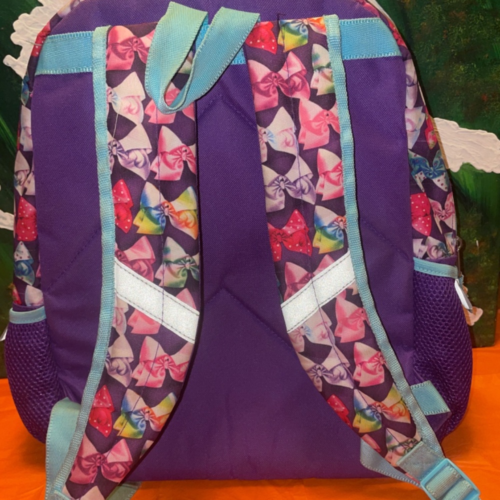 Backpack - Picture 3 of 5
